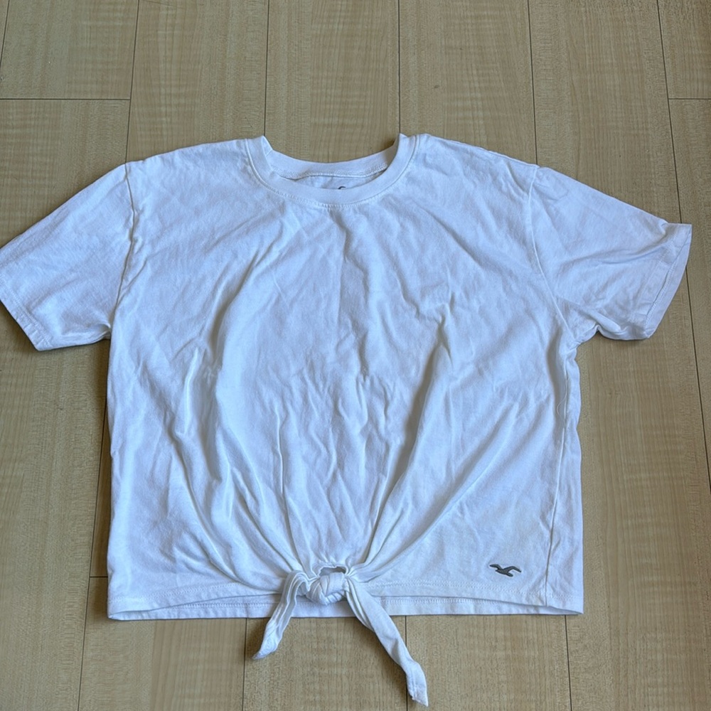 White tshirt